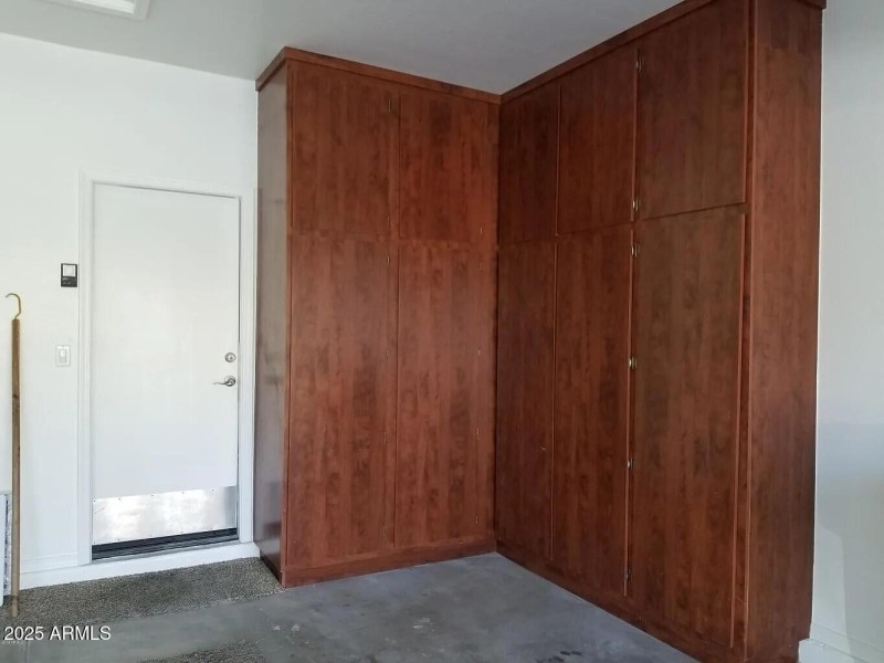 GarageCabinets