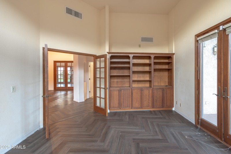 Drawing Room / Library