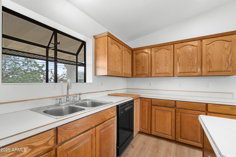 Interior - 2331 Cristina Ave-5