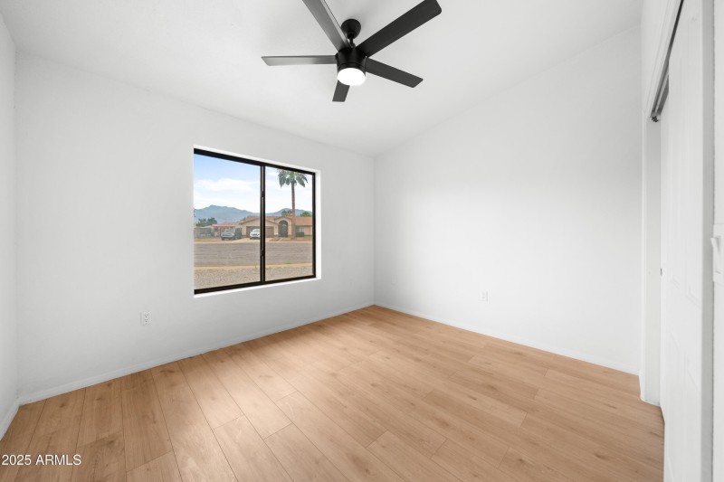 Interior - 2331 Cristina Ave-14