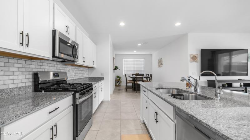 4525 S 127th Ln (13)