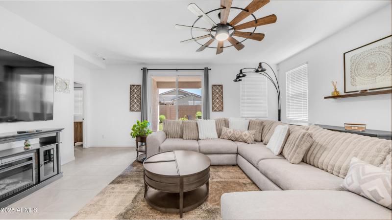 4525 S 127th Ln (15)