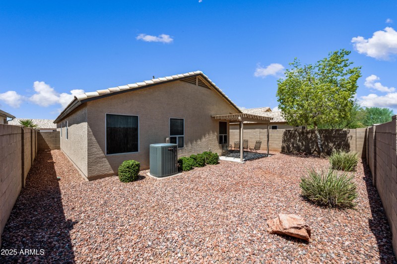 21-20957N107D-ocupix