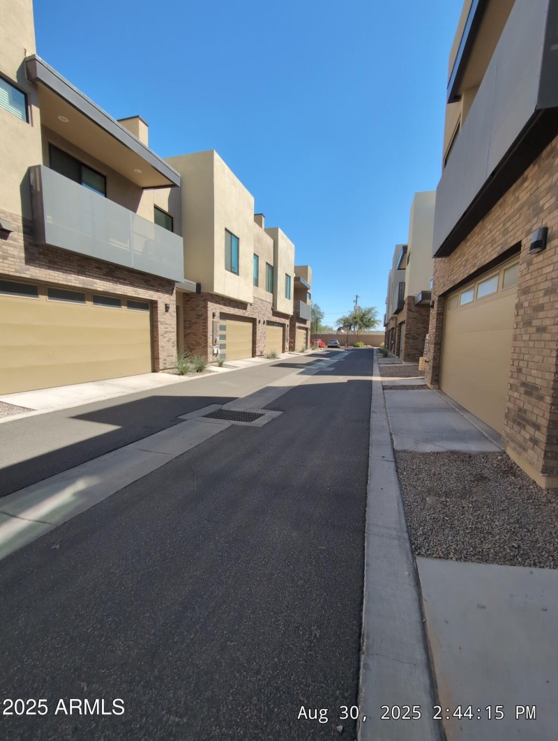 46-Aug 30 2025 04_44pm-5az6