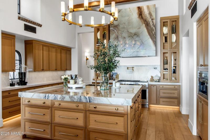 8-web-or-mls-D46A9149 copy