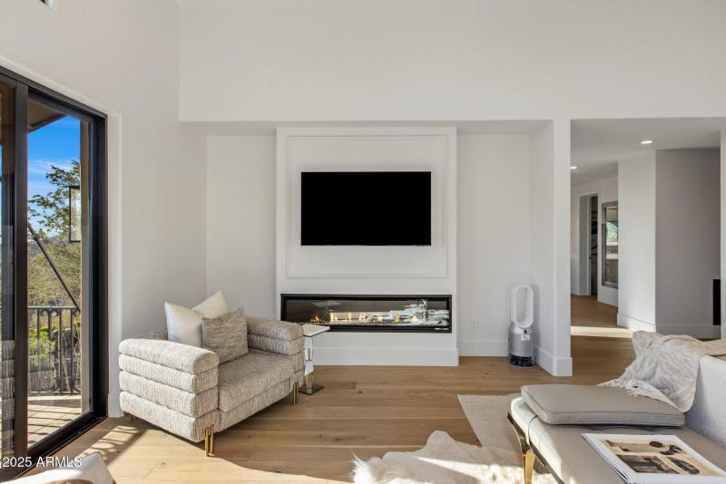 13-web-or-mls-D46A9176 copy