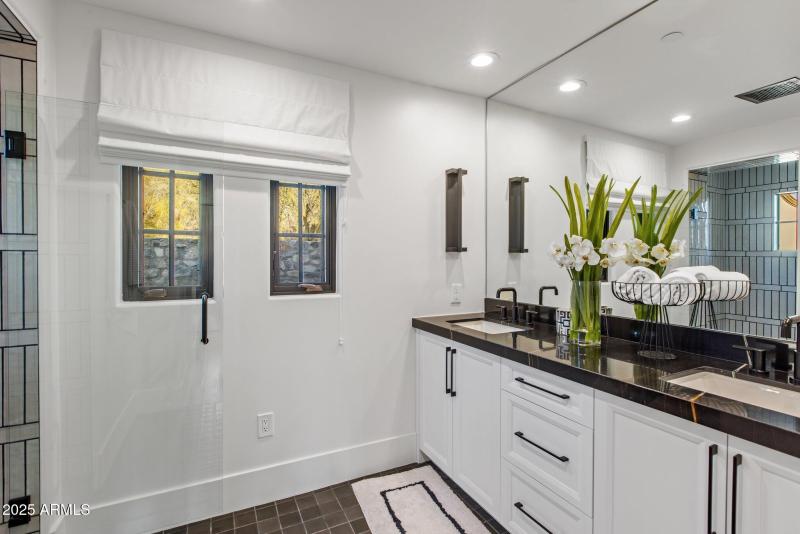 29-web-or-mls-D46A9275 copy