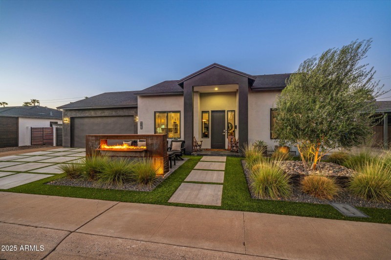 70-web-or-mls-Front Twilight-3