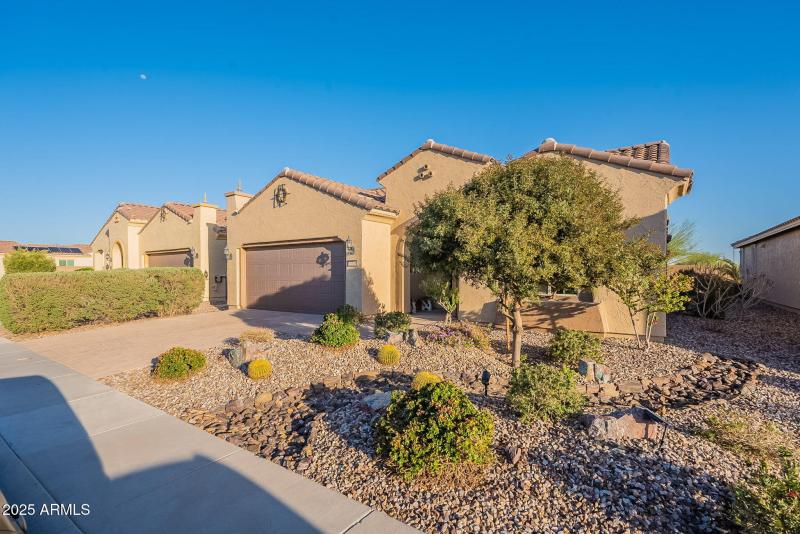 5821 W Cinder Brook Way