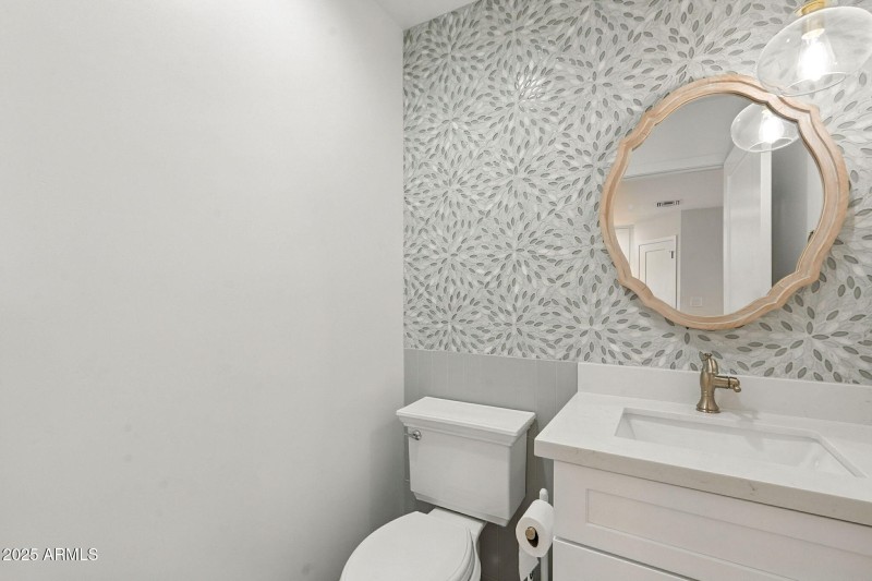 10-web-or-mls-51st-10