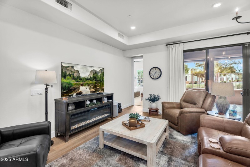 16-web-or-mls-Fulton-16