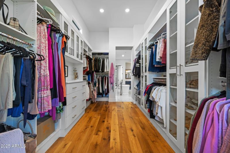 30-web-or-mls-13302-e-ranch-gate-rd