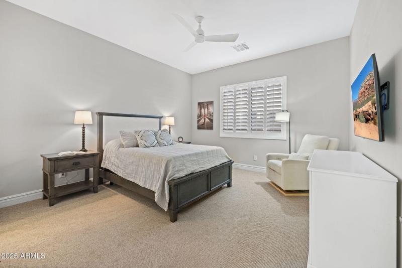 33-web-or-mls-13302-e-ranch-gate-rd