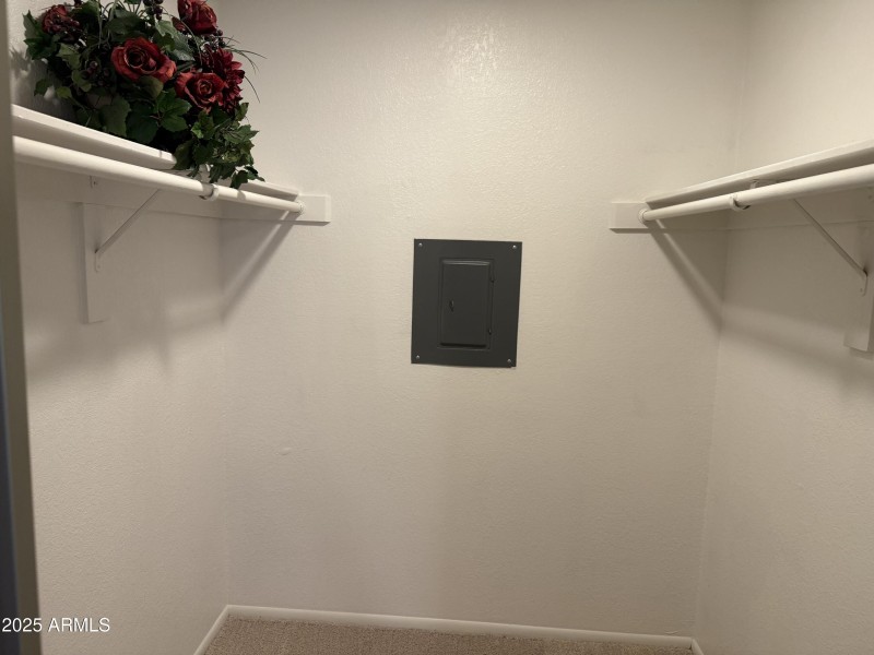 Walk in closet