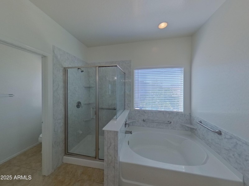 11_pc_tDEaKNoV6f_wHwNom40ci_layout_2