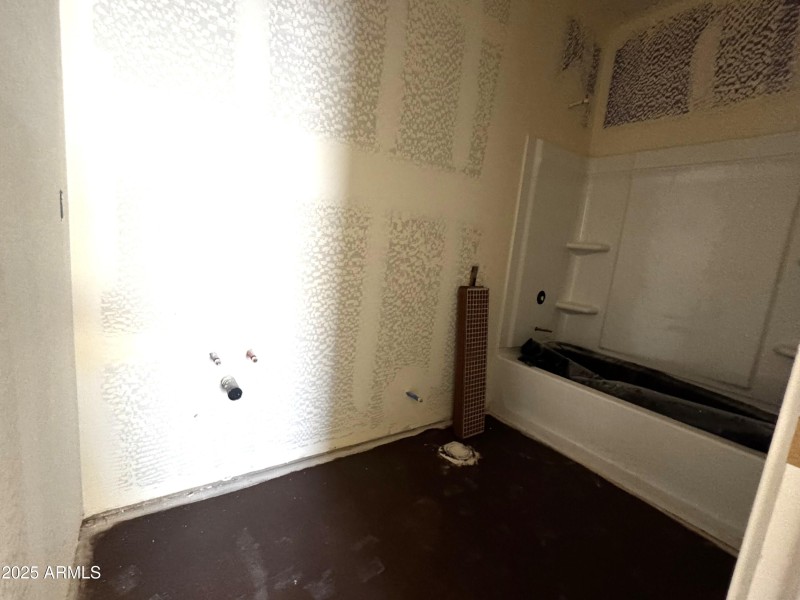 13 - Bath 3