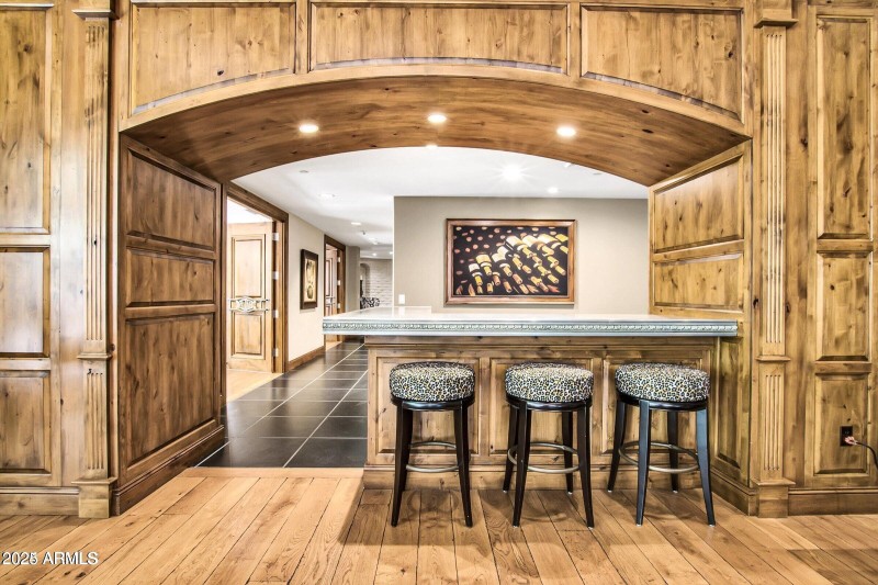 20250108051950011110000000-o