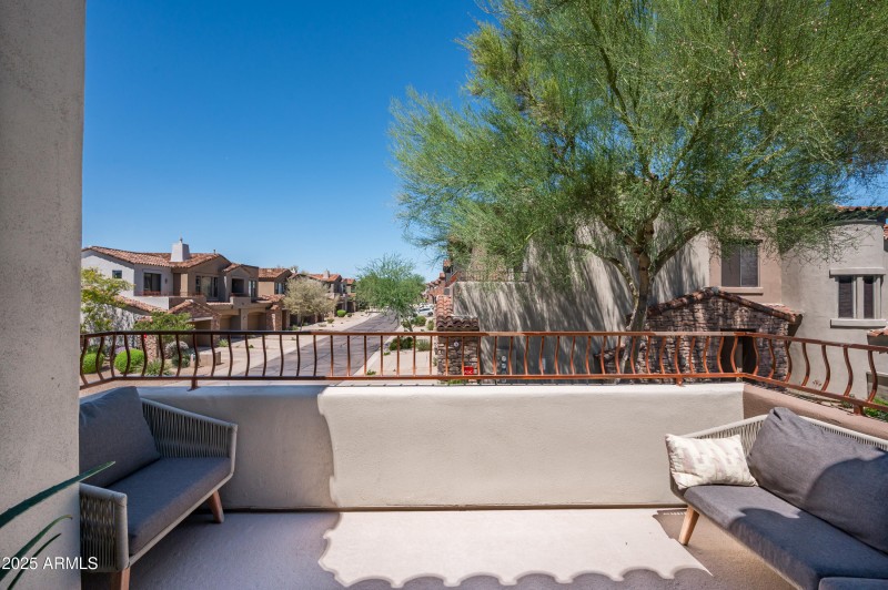 Guest Bedroom Balcony