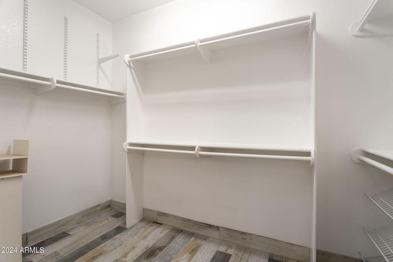 Primary Walk in Closet2