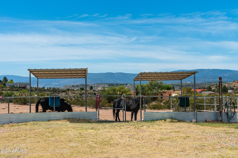 JL_7375SlidingStopLane-exteriors-06