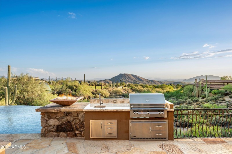 BBQ Views