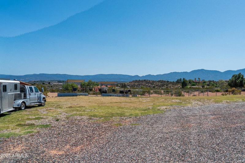 JL_7375SlidingStopLane-exteriors-12