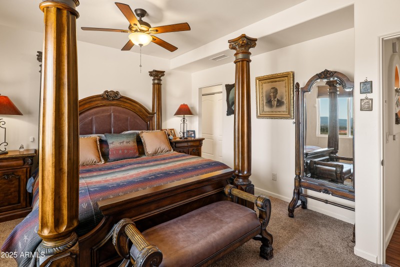 JL_7375SlidingStopLane-interiors-25