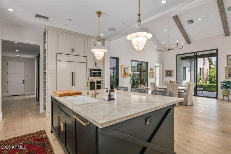 Kitchen Island