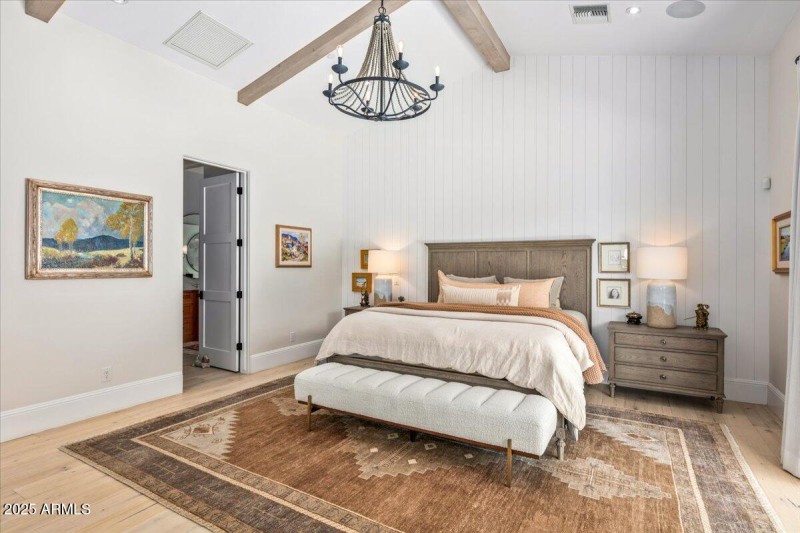 Primary Suite Details