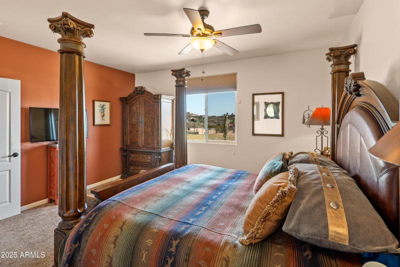 JL_7375SlidingStopLane-interiors-32