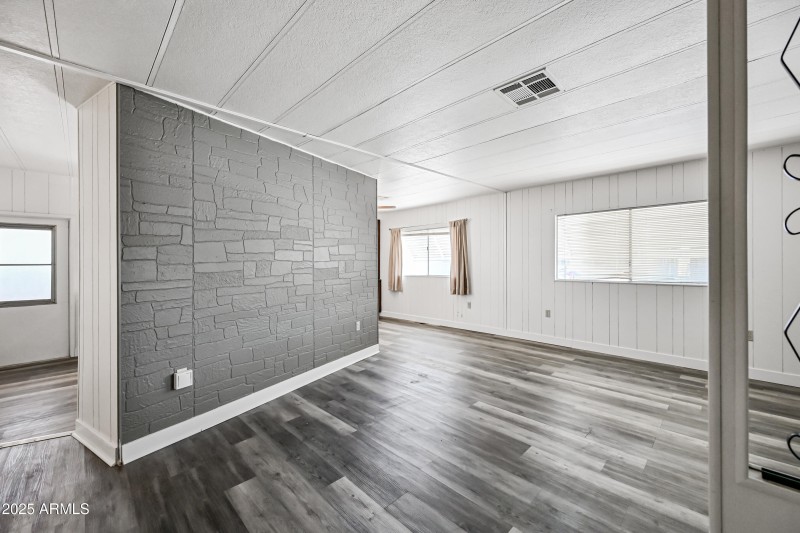 4-11411N91A221-ocupix