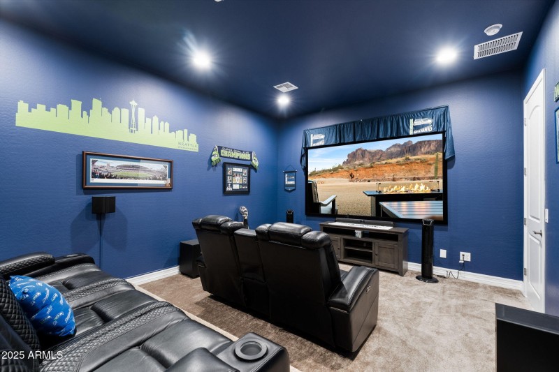 037__3350 N Val Vista Rd