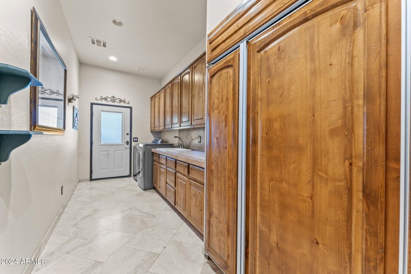 37224 N 237TH AVE, Morristown, AZ