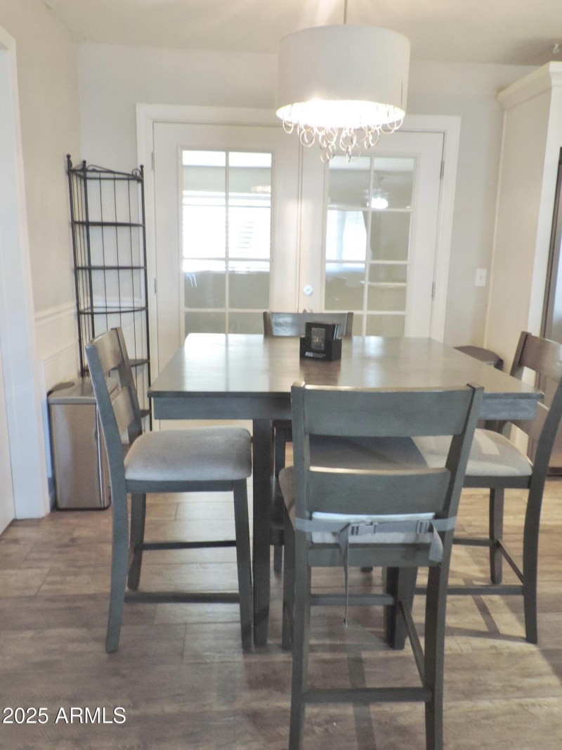 764 N Thunderbird DR 020