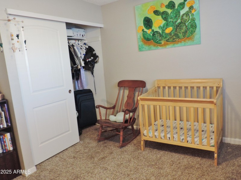 764 N Thunderbird DR 039