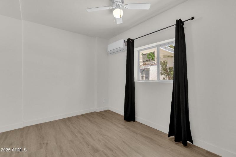 17-web-or-mls-325-n-17th-dr-a-b-c