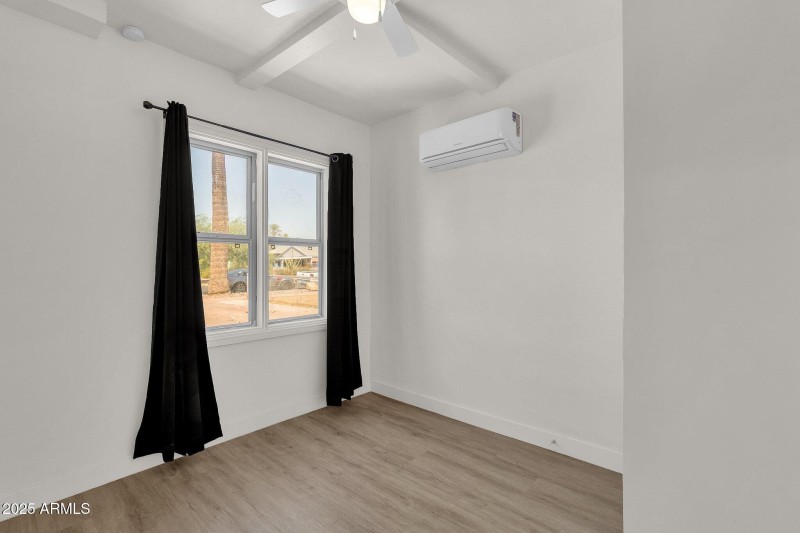 22-web-or-mls-325-n-17th-dr-a-b-c