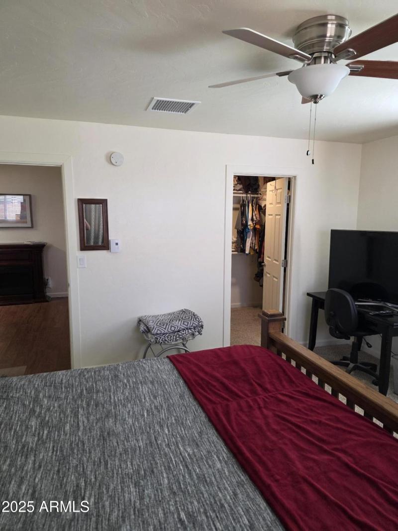 U4 Bed North 2