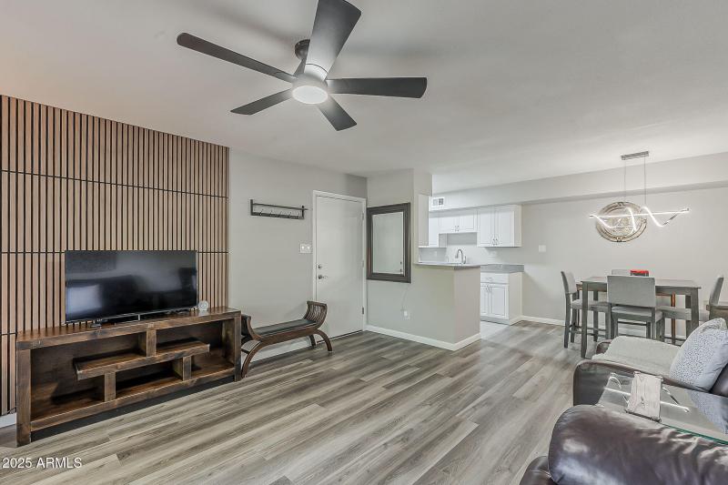 11-web-or-mls-78th St-5