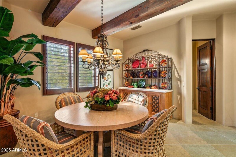 Guest House Dining