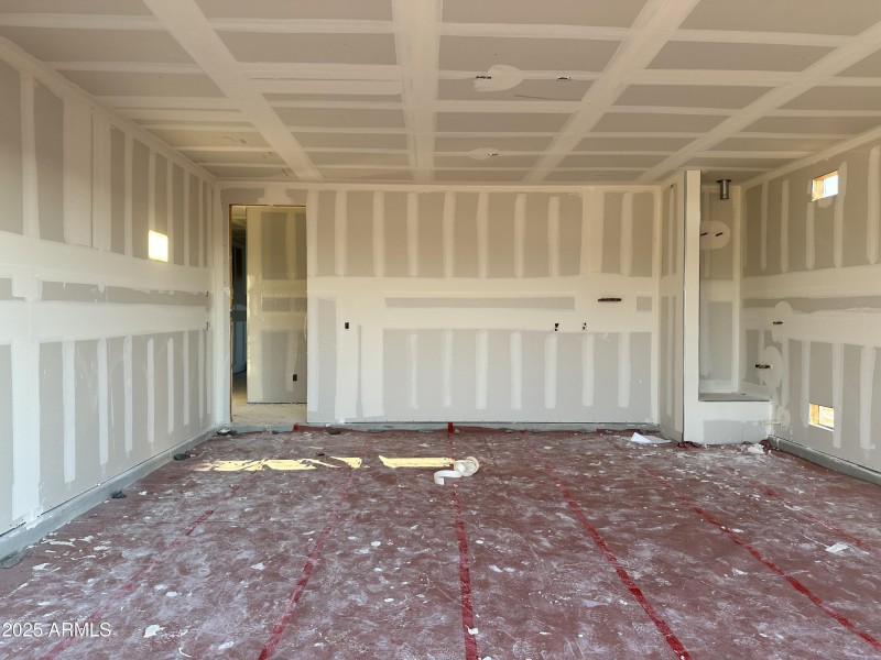 0007_ 2 Car Garage