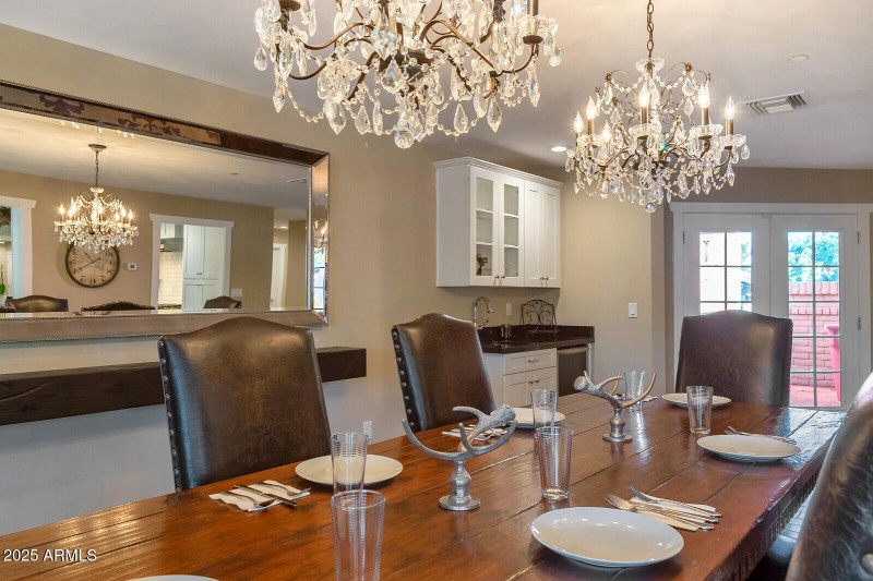 22_12140_N_76th_Ct__22_mls