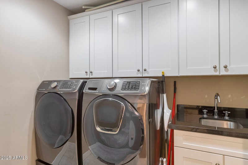 69_12140_N_76th_Ct__69_mls