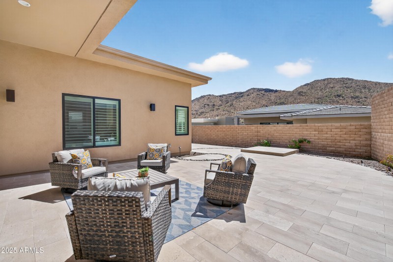 48-print-009_A7404218