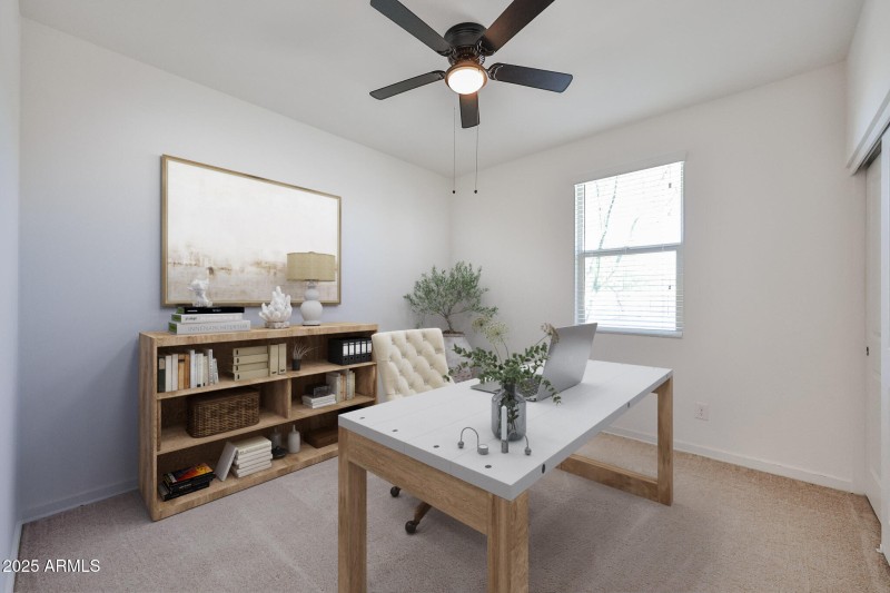Home office / 3rd Bedroom