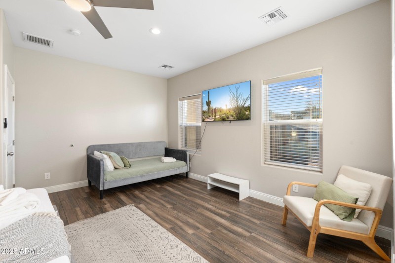 12-web-or-mls-DSC03037