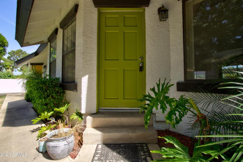 2215 W Agusta ave phx 103-5