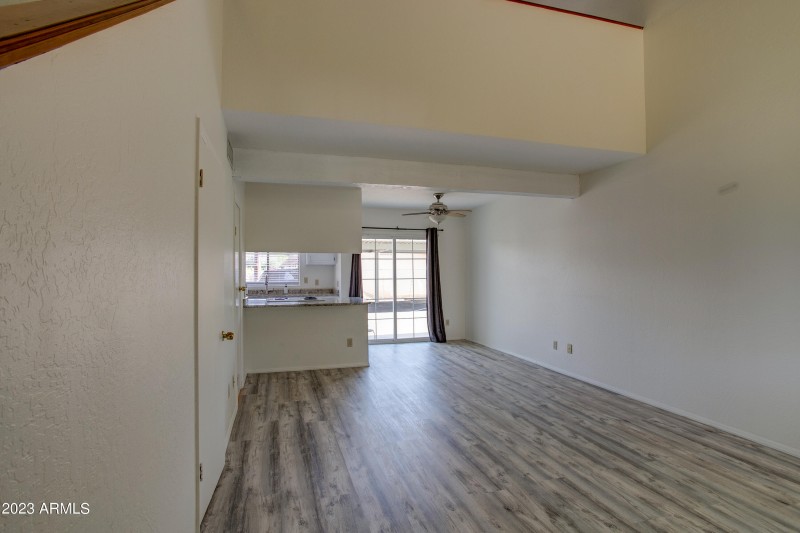 2215 W Agusta ave phx 103-8