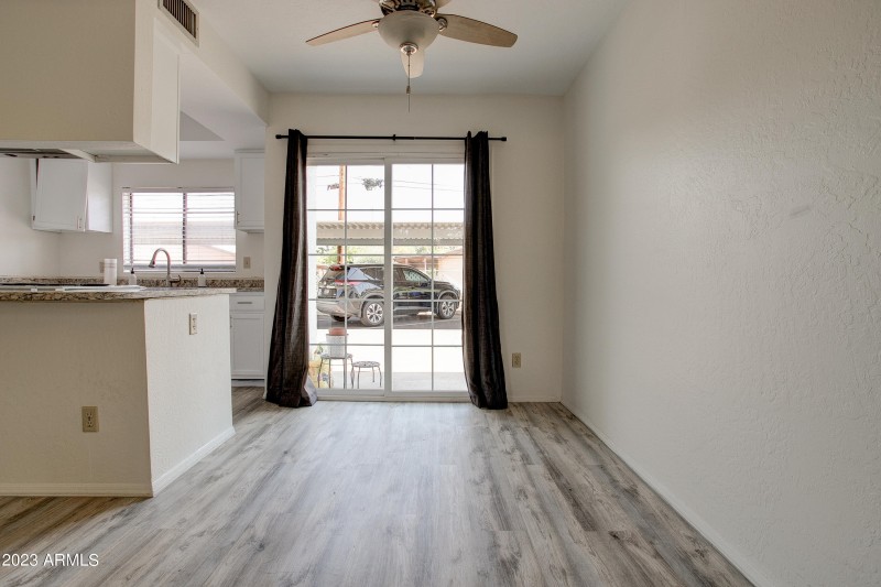 2215 W Agusta ave phx 103-11