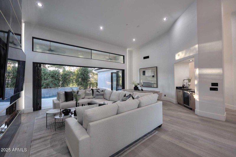 Great Room-Patio View